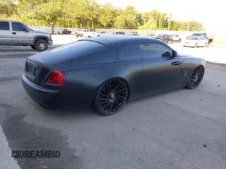 ✅ 2014 Rolls-Royce Wraith • VIN: SCA665C52EUX84783 • Lot: 42503115. Wystawiony na IAAI z przebiegiem Nie podano. Bezpłatny archiwum sprzedaży aukcyjnych z USA i szczegółowy raport historii pojazdu na DreamBid. Zdjęcie 4.