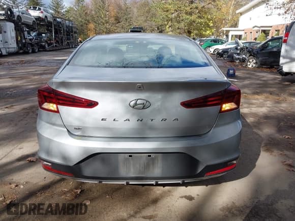 ✅ 2020 Hyundai Elantra SE • VIN: KMHD74LF5LU987613 • Лот: 43612260. Опубликован ранее на IAAI с пробегом 53 228 миль. Бесплатный доступ к архиву аукционных продаж из США и подробный отчёт об истории автомобиля на DreamBid. Изображение 16.