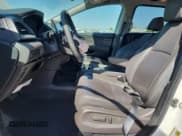 ✅ 2018 Honda Odyssey EX-L • VIN: 5FNRL6H70JB043193 • Lot: 85864865. Wystawiony na Copart z przebiegiem 145 291 mil. Bezpłatny archiwum sprzedaży aukcyjnych z USA i szczegółowy raport historii pojazdu na DreamBid. Zdjęcie 7.