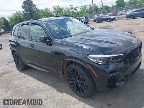 ✅ 2022 BMW X5 xDrive40i • VIN: 5UXCR6C05N9M48558 • Lot: 42235091. Listed on IAAI with Not provided. Free auction sales archive from the USA and detailed vehicle history report at DreamBid. Image 1.