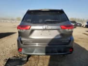 ✅ 2017 Toyota Highlander XLE • VIN: 5TDJZRFH9HS377169 • Lot: 91788705. Listed on Copart with 102,755 mi. Free auction sales archive from the USA and detailed vehicle history report at DreamBid. Image 6.