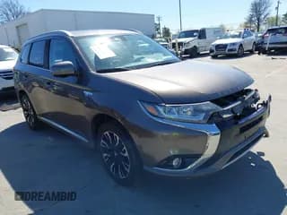 ✅ 2018 Mitsubishi Outlander SEL • VIN: JA4J24A53JZ059664 • Лот: 41751587. Опубликован ранее на IAAI с пробегом 159 973 миль. Бесплатный доступ к архиву аукционных продаж из США и подробный отчёт об истории автомобиля на DreamBid. Изображение 1.