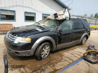 ✅ 2009 Ford Taurus X SEL • VIN: 1FMDK02W79GA05564 • Лот: 60452625. Опубликован ранее на Copart с пробегом Не указан. Бесплатный доступ к архиву аукционных продаж из США и подробный отчёт об истории автомобиля на DreamBid. Изображение 1.