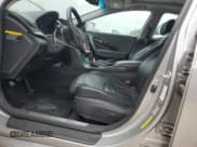 ✅ 2013 Hyundai Azera • VIN: KMHFH4JG5DA327155 • Лот: 51076905. Опубликован ранее на Copart с пробегом 228 236 миль. Бесплатный доступ к архиву аукционных продаж из США и подробный отчёт об истории автомобиля на DreamBid. Изображение 7.