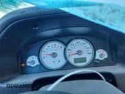 ✅ 2006 Ford Escape XLS • VIN: 1FMYU02ZX6KB47521 • Лот: 68015055. Опубликован ранее на Copart с пробегом 184 302 миль. Бесплатный доступ к архиву аукционных продаж из США и подробный отчёт об истории автомобиля на DreamBid. Изображение 9.