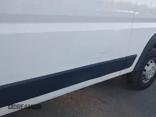 ✅ 2021 Ram ProMaster Cargo • VIN: 3C6LRVVG5ME526635 • Lot: 43717757. Listed on IAAI with 165,548 mi. Free auction sales archive from the USA and detailed vehicle history report at DreamBid. Image 6.