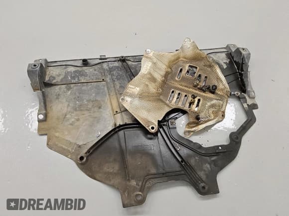 ✅ 2018 Mazda CX-9 Sport • VIN: JM3TCABY5J0235676 • Lot: 84569195. Listed on Copart with 227,389 mi. Free auction sales archive from the USA and detailed vehicle history report at DreamBid. Image 13.