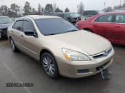 ✅ 2007 Honda Accord VP • VIN: 1HGCM55177A041988 • Lot: 41566083. Wystawiony na IAAI z przebiegiem 218 361 mil. Bezpłatny archiwum sprzedaży aukcyjnych z USA i szczegółowy raport historii pojazdu na DreamBid. Zdjęcie 13.