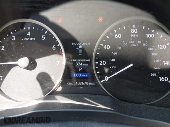 ✅ 2015 Lexus ES 330 • VIN: JTHBK1GG1F2158824 • Lot: 43381542. Wystawiony na IAAI z przebiegiem 137 678 mil. Bezpłatny archiwum sprzedaży aukcyjnych z USA i szczegółowy raport historii pojazdu na DreamBid. Zdjęcie 7.