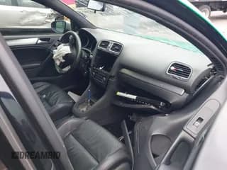 ✅ 2013 Volkswagen Golf R w/Sunroof & Navi • VIN: WVWPF7AJ5DW118125 • Лот: 42870441. Опубликован ранее на IAAI с пробегом 124 238 миль. Бесплатный доступ к архиву аукционных продаж из США и подробный отчёт об истории автомобиля на DreamBid. Изображение 5.