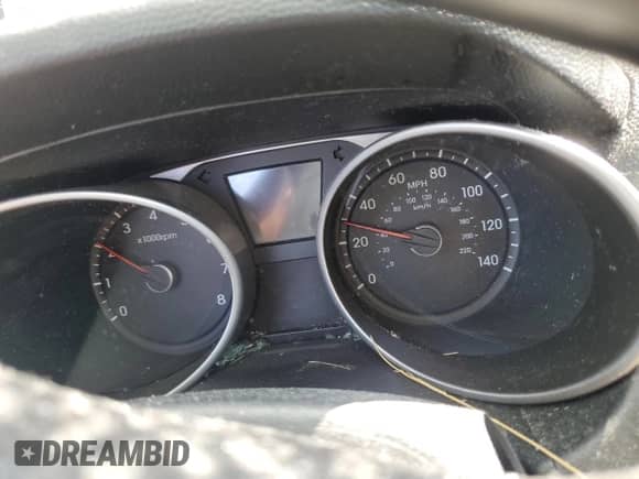 2014 Hyundai Tucson SE z VIN KM8JUCAG8EU849388, wystawiony jako Copart lot #68346055 z przebiegiem Nie podano mil oraz Czysty tytuł • Clean title. Historia ofert i sprzedaży dostępna na DreamBid. Obrazek 9.