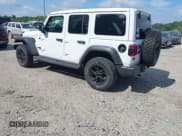 ✅ 2022 Jeep Wrangler Unlimited Sport S • VIN: 1C4HJXDG5NW156250 • Lot: 42601680. Wystawiony na IAAI z przebiegiem 56 083 mil. Bezpłatny archiwum sprzedaży aukcyjnych z USA i szczegółowy raport historii pojazdu na DreamBid. Zdjęcie 3.