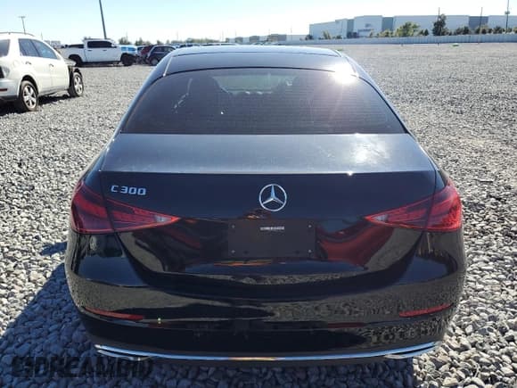✅ 2022 Mercedes-Benz C 300 • VIN: W1KAF4GBXNR056909 • Lot: 91025155. Listed on Copart with 66,047 mi. Free auction sales archive from the USA and detailed vehicle history report at DreamBid. Image 6.