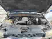 2005 Chevrolet Silverado 1500 LS z VIN 2GCEC19V551178113, wystawiony jako Copart lot #69581774 z przebiegiem 247 635 mil mil oraz Szkoda całkowita • Salvage title. Historia ofert i sprzedaży dostępna na DreamBid. Obrazek 12.