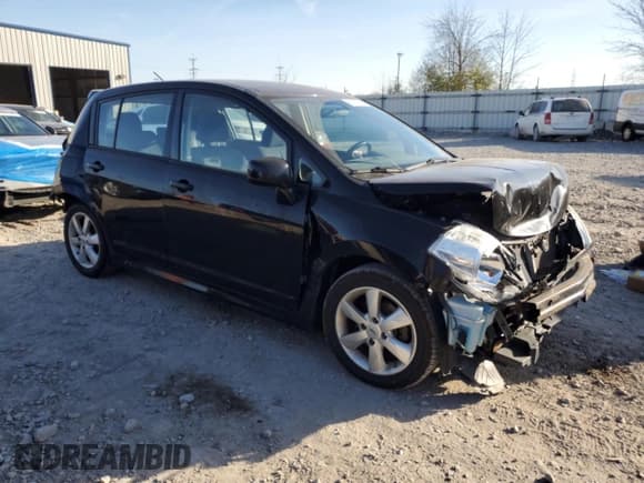 ✅ 2011 Nissan Versa S • VIN: 3N1BC1CP3BL492269 • Lot: 93127785. Wystawiony na Copart z przebiegiem 155 639 mil. Bezpłatny archiwum sprzedaży aukcyjnych z USA i szczegółowy raport historii pojazdu na DreamBid. Zdjęcie 4.