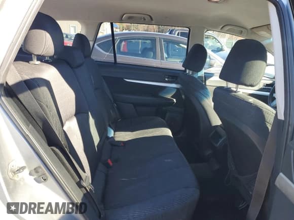 ✅ 2010 Subaru Outback Premium All-Weather Anniversary • VIN: 4S4BRBCC9A3370424 • Лот: 90267495. Опубликован ранее на Copart с пробегом 207 900 миль. Бесплатный доступ к архиву аукционных продаж из США и подробный отчёт об истории автомобиля на DreamBid. Изображение 10.