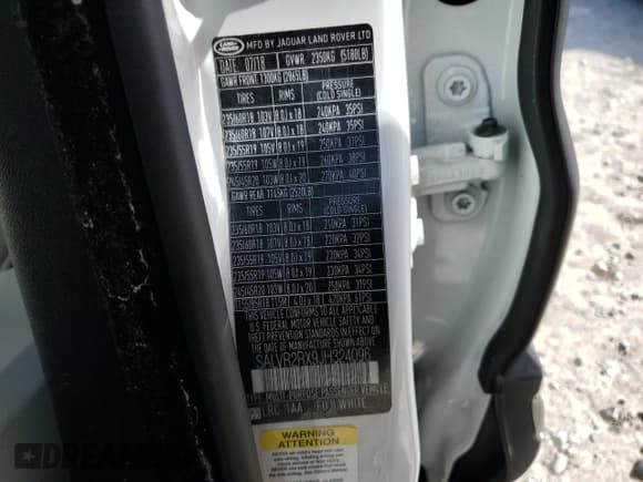 ✅ 2018 Land Rover Range Rover Evoque HSE • VIN: SALVR2RX9JH324096 • Lot: 51482005. Listed on Copart with 31,729 mi. Free auction sales archive from the USA and detailed vehicle history report at DreamBid. Image 16.