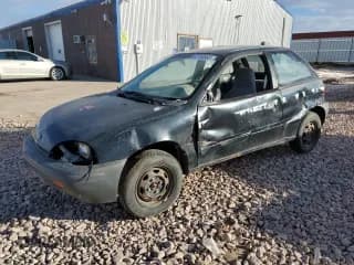 ✅ 1996 Chevrolet Metro • VIN: 2C1MR2261T6701482 • Лот: 42730985. Опубликован ранее на Copart с пробегом 92 458 миль. Бесплатный доступ к архиву аукционных продаж из США и подробный отчёт об истории автомобиля на DreamBid. Изображение 1.