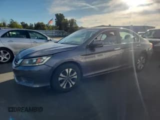 ✅ 2013 Honda Accord LX • VIN: 1HGCR2F32DA282076 • Lot: 90051305. Wystawiony na Copart z przebiegiem 233 325 mil. Bezpłatny archiwum sprzedaży aukcyjnych z USA i szczegółowy raport historii pojazdu na DreamBid. Zdjęcie 1.