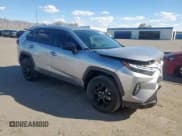 ✅ 2023 Toyota RAV4 LE • VIN: 2T3H1RFV4PC235208 • Lot: 81953785. Wystawiony na Copart z przebiegiem 24 644 mil. Bezpłatny archiwum sprzedaży aukcyjnych z USA i szczegółowy raport historii pojazdu na DreamBid. Zdjęcie 4.