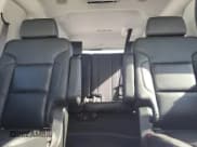 ✅ 2018 Chevrolet Suburban Premier • VIN: 1GNSCJKC9JR355511 • Lot: 75435744. Wystawiony na Copart z przebiegiem 79 192 mil. Bezpłatny archiwum sprzedaży aukcyjnych z USA i szczegółowy raport historii pojazdu na DreamBid. Zdjęcie 10.