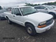 ✅ 1999 Chevrolet S-10 LS • VIN: 1GCDT19X5XK154247 • Лот: 42230063. Опубликован ранее на IAAI с пробегом 194 290 миль. Бесплатный доступ к архиву аукционных продаж из США и подробный отчёт об истории автомобиля на DreamBid. Изображение 1.