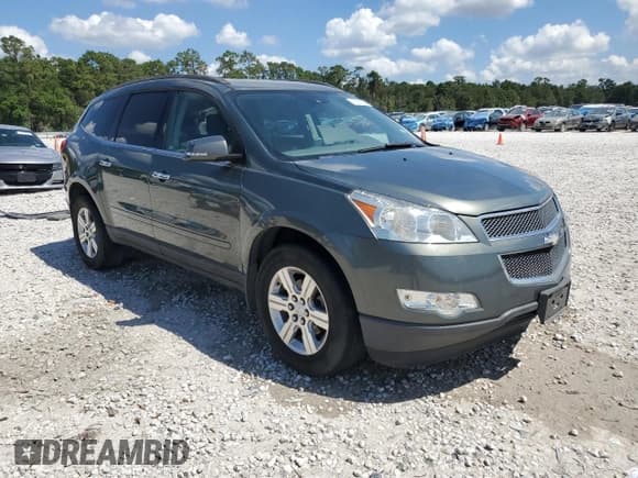 ✅ 2011 Chevrolet Traverse 1LT • VIN: 1GNKRGED7BJ144605 • Lot: 72020564. Wystawiony na Copart z przebiegiem 159 248 mil. Bezpłatny archiwum sprzedaży aukcyjnych z USA i szczegółowy raport historii pojazdu na DreamBid. Zdjęcie 4.