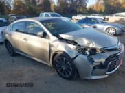 ✅ 2016 Toyota Avalon XLE Plus • VIN: 4T1BK1EB7GU221595 • Лот: 43641452. Опубликован ранее на IAAI с пробегом 71 110 миль. Бесплатный доступ к архиву аукционных продаж из США и подробный отчёт об истории автомобиля на DreamBid. Изображение 17.