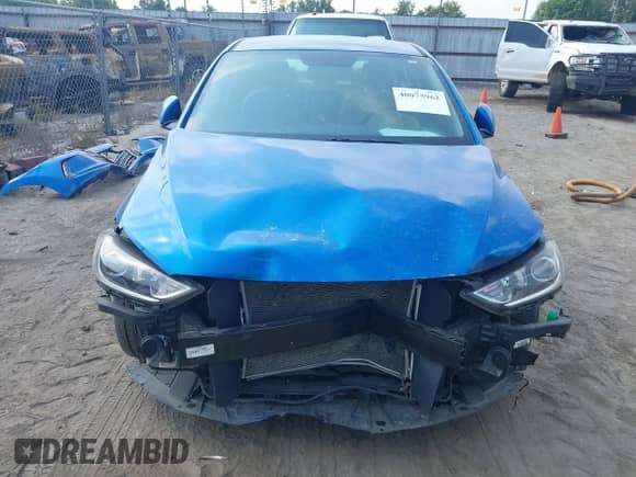 2018 Hyundai Elantra Value Edition z VIN 5NPD84LF7JH279551, wystawiony jako IAAI lot #40075962 z przebiegiem 91 961 mil mil oraz . Historia ofert i sprzedaży dostępna na DreamBid. Obrazek 6.