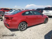 ✅ 2020 Kia Forte LXS • VIN: 3KPF24AD8LE201217 • Lot: 71875165. Wystawiony na Copart z przebiegiem 123 788 mil. Bezpłatny archiwum sprzedaży aukcyjnych z USA i szczegółowy raport historii pojazdu na DreamBid. Zdjęcie 3.