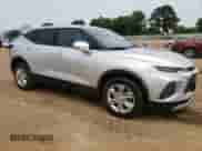 2020 Chevrolet Blazer LT z VIN 3GNKBHRS4LS567841, wystawiony jako Copart lot #51259473 z przebiegiem 72 939 mil mil oraz . Historia ofert i sprzedaży dostępna na DreamBid. Obrazek 4.