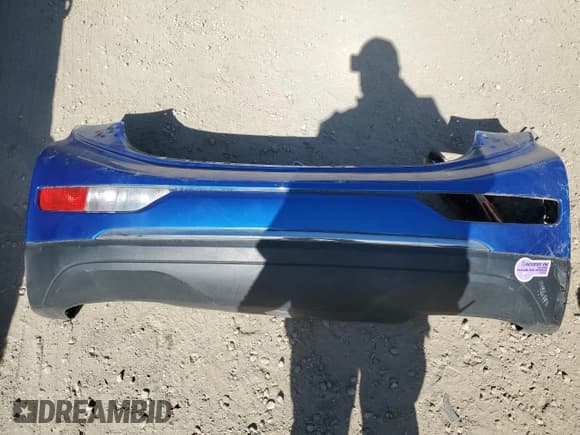 ✅ 2019 Chevrolet Bolt EV LT • VIN: 1G1FY6S02K4116047 • Lot: 57781104. Wystawiony na Copart z przebiegiem 28 374 mil. Bezpłatny archiwum sprzedaży aukcyjnych z USA i szczegółowy raport historii pojazdu na DreamBid. Zdjęcie 12.