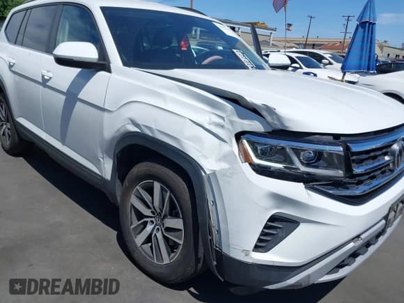 ✅ 2021 Volkswagen Atlas SE • VIN: 1V2DP2CA5MC591104 • Lot: 41992960. Wystawiony na IAAI z przebiegiem 47 728 mil. Bezpłatny archiwum sprzedaży aukcyjnych z USA i szczegółowy raport historii pojazdu na DreamBid. Zdjęcie 6.