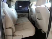 ✅ 2007 Chevrolet Silverado 2500HD 1LT • VIN: 1GCHC23KX7F562742 • Lot: 52817115. Wystawiony na Copart z przebiegiem 181 496 mil. Bezpłatny archiwum sprzedaży aukcyjnych z USA i szczegółowy raport historii pojazdu na DreamBid. Zdjęcie 10.