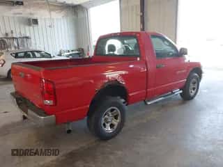 2004 Dodge 1500 ST z VIN 1D7HU16N84J243626, wystawiony jako IAAI lot #43255786 z przebiegiem 58 854 mil mil oraz . Historia ofert i sprzedaży dostępna na DreamBid. Obrazek 4.