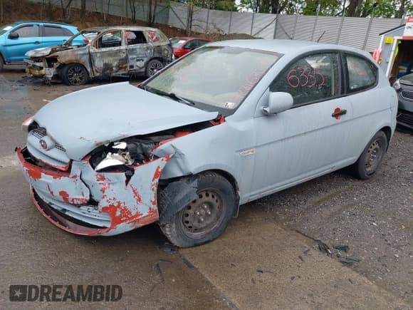 ✅ 2010 Hyundai Accent GS • VIN: KMHCM3AC0AU178542 • Лот: 42216335. Опубликован ранее на IAAI с пробегом 186 236 миль. Бесплатный доступ к архиву аукционных продаж из США и подробный отчёт об истории автомобиля на DreamBid. Изображение 2.