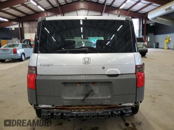 ✅ 2003 Honda Element DX • VIN: 5J6YH28253L005902 • Lot: 55800455. Listed on Copart with 236,939 mi. Free auction sales archive from the USA and detailed vehicle history report at DreamBid. Image 6.