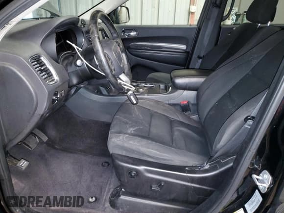 ✅ 2017 Dodge Durango SXT • VIN: 1C4RDJAGXHC918121 • Lot: 82722835. Wystawiony na Copart z przebiegiem 101 758 mil. Bezpłatny archiwum sprzedaży aukcyjnych z USA i szczegółowy raport historii pojazdu na DreamBid. Zdjęcie 7.