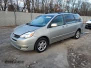 ✅ 2005 Toyota Sienna XLE Limited • VIN: 5TDZA22C45S293820 • Лот: 92409165. Опубликован ранее на Copart с пробегом 252 865 миль. Бесплатный доступ к архиву аукционных продаж из США и подробный отчёт об истории автомобиля на DreamBid. Изображение 1.