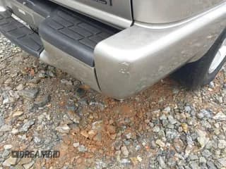 ✅ 2002 Chevrolet Blazer LS • VIN: 1GNCS13W12K140165 • Lot: 42912485. Wystawiony na IAAI z przebiegiem 247 677 mil. Bezpłatny archiwum sprzedaży aukcyjnych z USA i szczegółowy raport historii pojazdu na DreamBid. Zdjęcie 6.