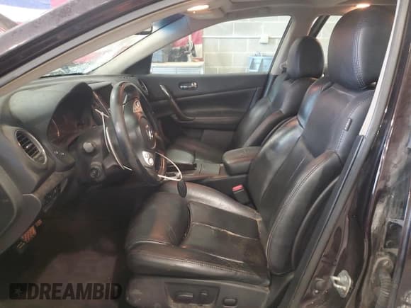 ✅ 2013 Nissan Maxima S • VIN: 1N4AA5AP2DC804529 • Lot: 59878775. Listed on Copart with 185,434 mi. Free auction sales archive from the USA and detailed vehicle history report at DreamBid. Image 7.