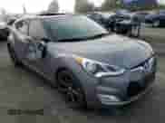 2016 Hyundai Veloster z VIN KMHTC6AD9GU260582, wystawiony jako Copart lot #71878294 z przebiegiem 83 155 mil mil oraz Szkoda całkowita • Salvage title. Historia ofert i sprzedaży dostępna na DreamBid. Obrazek 4.