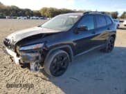 ✅ 2018 Jeep Cherokee Latitude • VIN: 1C4PJLCB1JD544947 • Lot: 92376585. Listed on Copart with 137,587 mi. Free auction sales archive from the USA and detailed vehicle history report at DreamBid. Image 1.