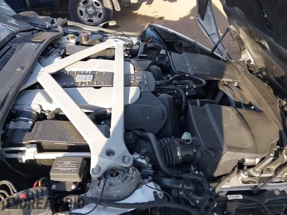 ✅ 2017 Aston Martin DB11 • VIN: SCFRMFAVXHGL02389 • Lot: 41664146. Listed on IAAI with 6,616 mi. Free auction sales archive from the USA and detailed vehicle history report at DreamBid. Image 10.