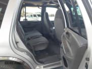 ✅ 2001 Ford Expedition XLT • VIN: 1FMRU16W41LA44009 • Lot: 41944641. Listed on IAAI with Not provided. Free auction sales archive from the USA and detailed vehicle history report at DreamBid. Image 8.