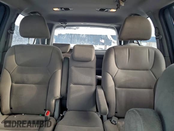 ✅ 2008 Honda Odyssey EX • VIN: 5FNRL38488B096304 • Лот: 94923815. Опубликован ранее на Copart с пробегом 157 176 миль. Бесплатный доступ к архиву аукционных продаж из США и подробный отчёт об истории автомобиля на DreamBid. Изображение 10.
