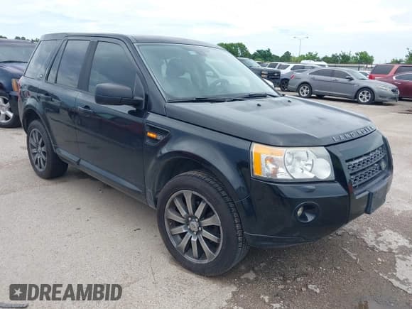 ✅ 2008 Land Rover LR2 HSE • VIN: SALFR24N48H066011 • Lot: 42692437. Listed on IAAI with 204,949 mi. Free auction sales archive from the USA and detailed vehicle history report at DreamBid. Image 1.