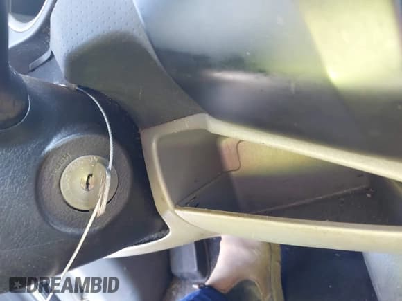 ✅ 2013 Toyota Tacoma • VIN: 5TFNX4CN8DX022163 • Lot: 42610781. Wystawiony na IAAI z przebiegiem 237 912 mil. Bezpłatny archiwum sprzedaży aukcyjnych z USA i szczegółowy raport historii pojazdu na DreamBid. Zdjęcie 11.