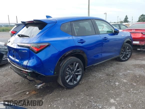 ✅ 2025 Acura ADX w/A-Spec Package • VIN: 3HDSA2H54SM702967 • Лот: 43329422. Опубликован ранее на IAAI с пробегом 1 200 миль. Бесплатный доступ к архиву аукционных продаж из США и подробный отчёт об истории автомобиля на DreamBid. Изображение 4.