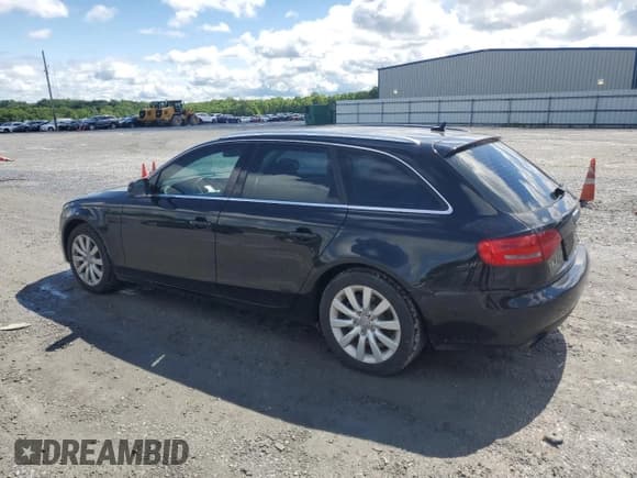 ✅ 2012 Audi A4 Premium • VIN: WAUSFAFLXCA113898 • Лот: 56953345. Опубликован ранее на Copart с пробегом 109 583 миль. Бесплатный доступ к архиву аукционных продаж из США и подробный отчёт об истории автомобиля на DreamBid. Изображение 2.